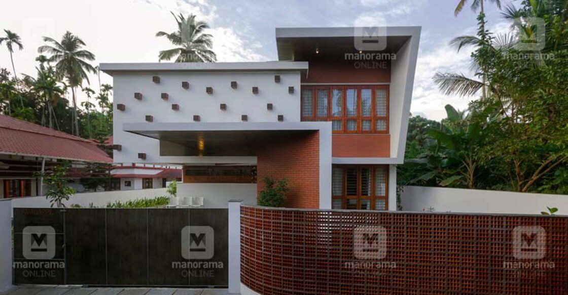 kolazhy-thrissur-home