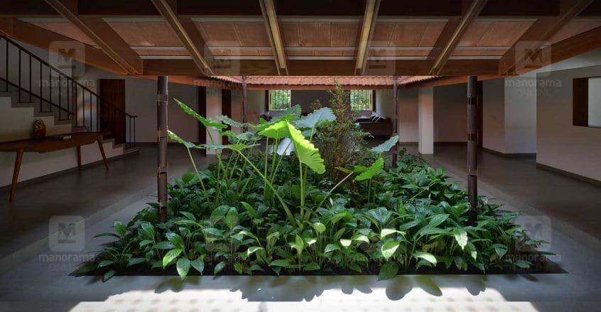 traditional-house-aloor-green traditional-house-aloor-green