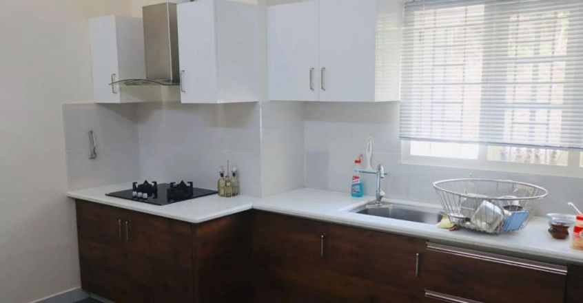 colonial-house-kitchen colonial-house-kitchen