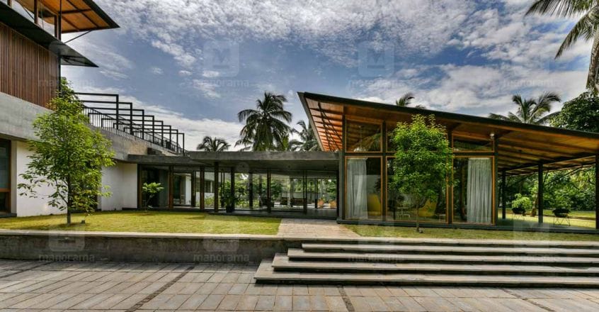 super-house-edavanna-close super-house-edavanna-close
