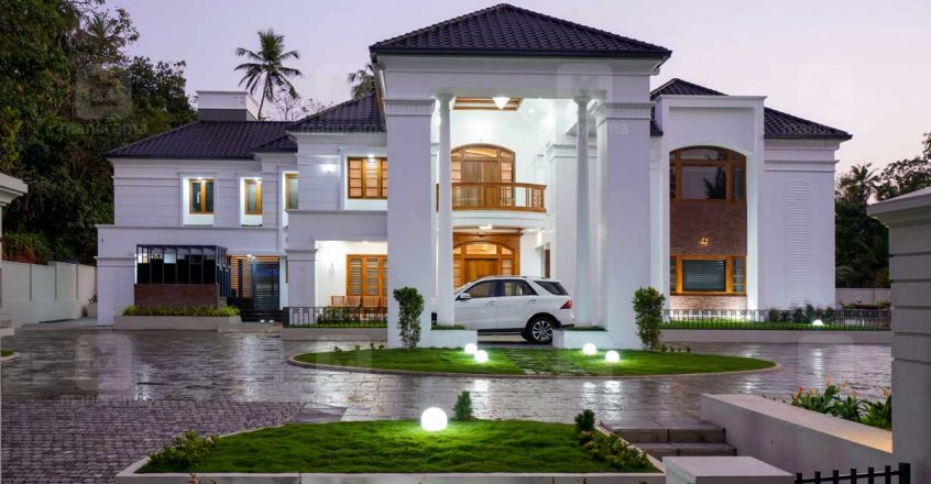 colonial-home-vadakara-night colonial-home-vadakara-night
