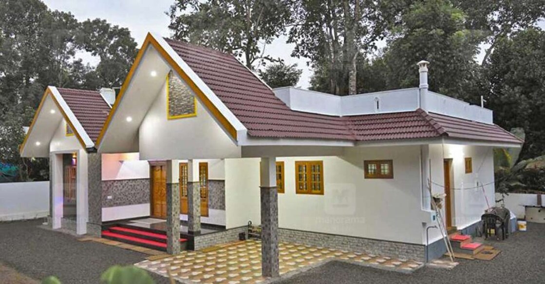 This splendid abode is the perfect example of a simple yet elegant house built on a 10 cents plot. 