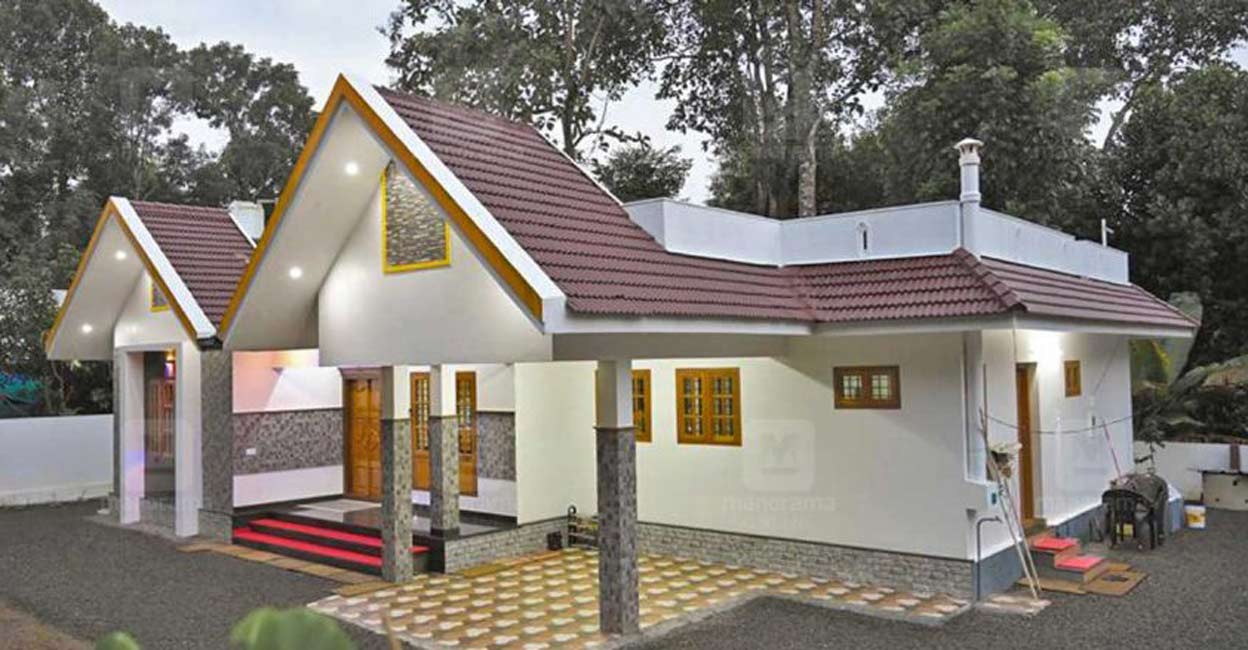 This splendid abode is the perfect example of a simple yet elegant house built on a 10 cents plot. 