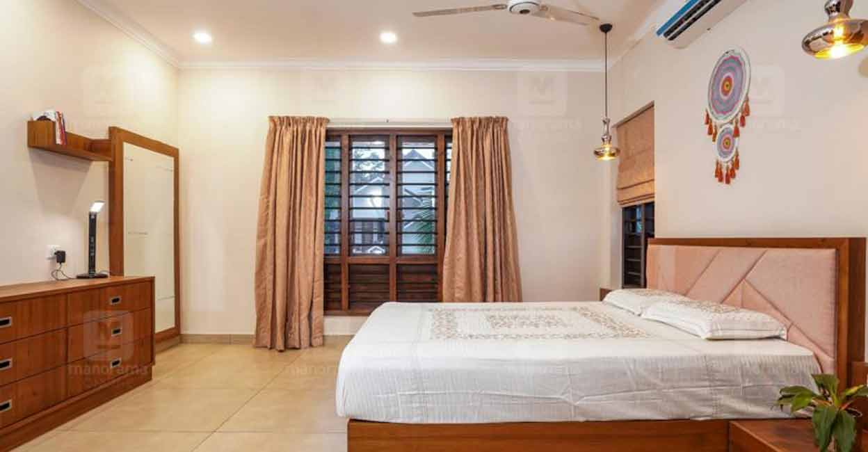 colonial-home-kalpetta-bed-c colonial-home-kalpetta-bed-c