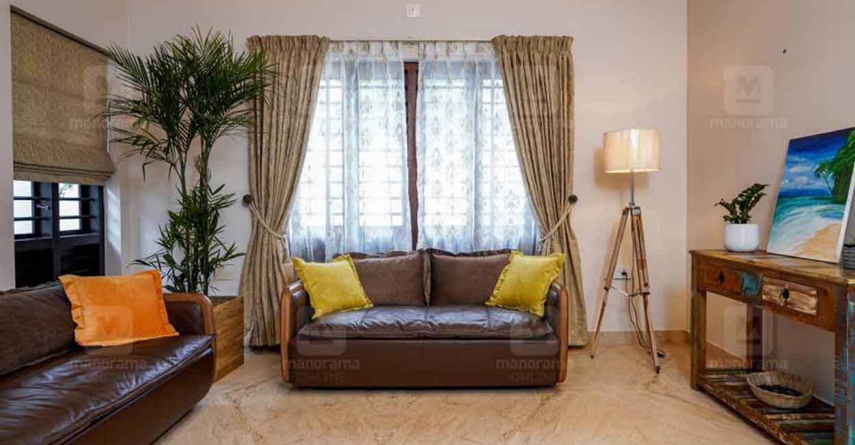 colonial-home-kalpetta-living-c colonial-home-kalpetta-living-c