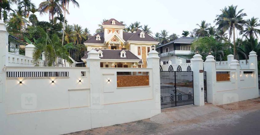 vadakara-house-compound-wall vadakara-house-compound-wall