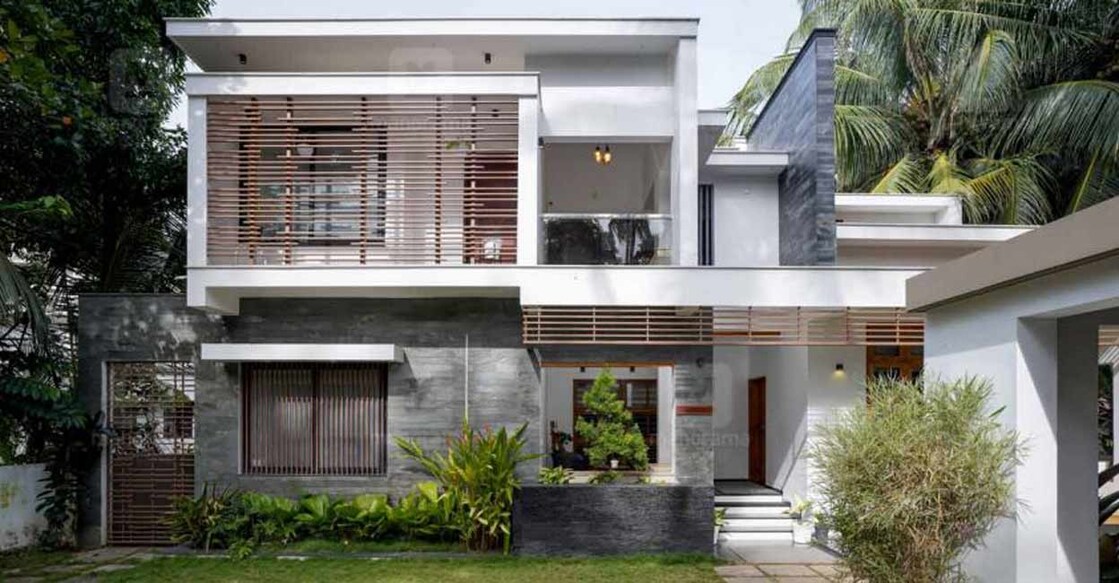 The structure features a box style elevation to make it space-efficient.