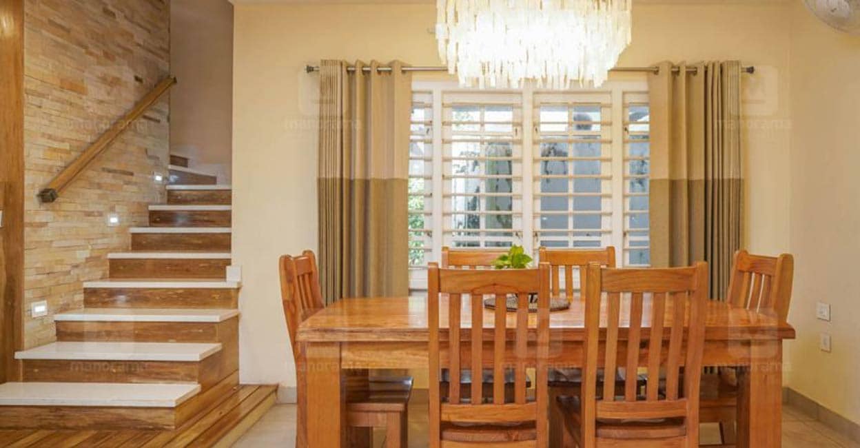 calicut-house-small-plot-dine-c calicut-house-small-plot-dine-c