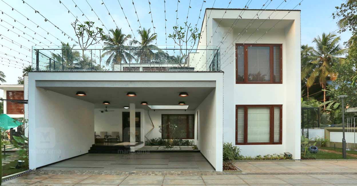 luxury-calicut-home--front