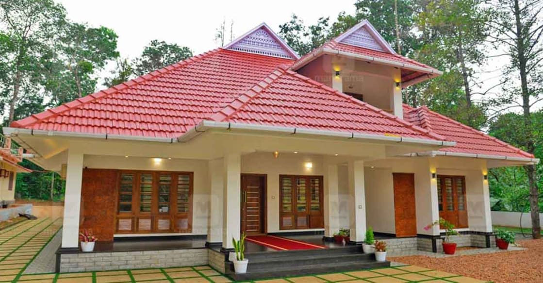 The house that is designed in 2930 sqft has five bedrooms. 