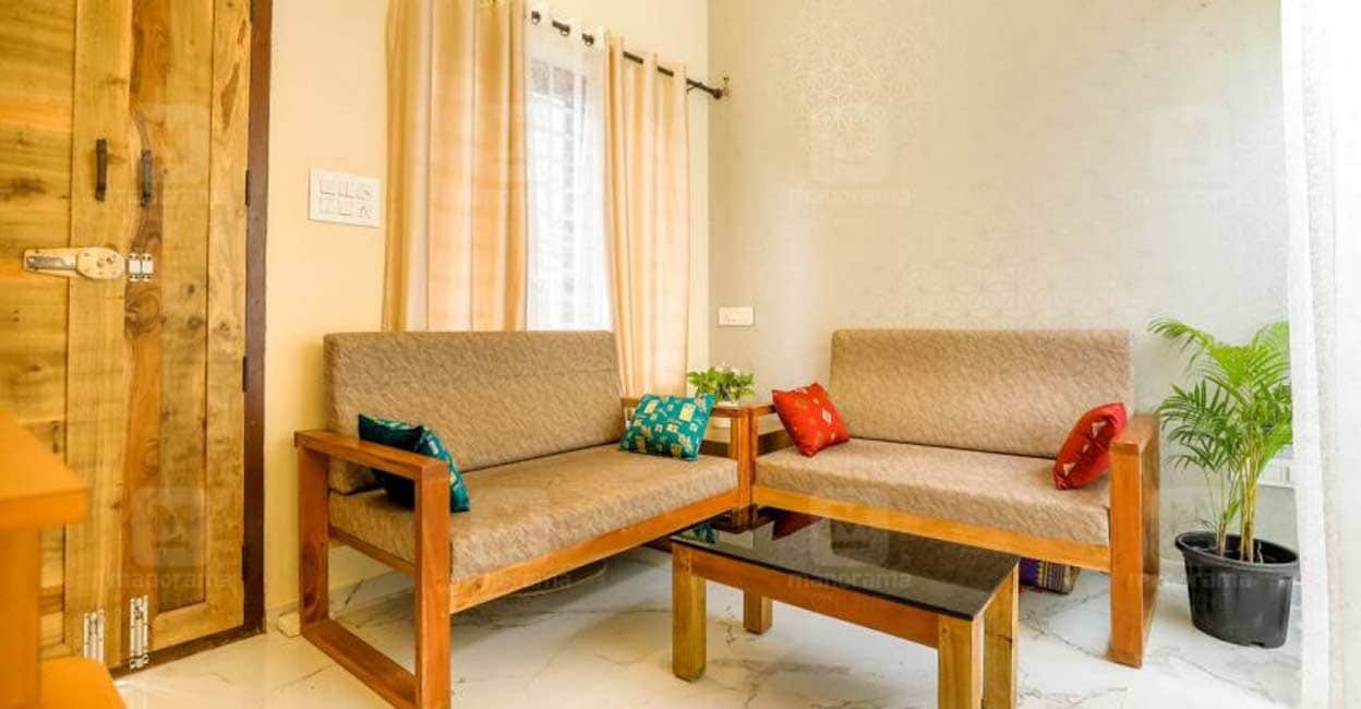 8lakh-home-thrissur-living-c 8lakh-home-thrissur-living-c