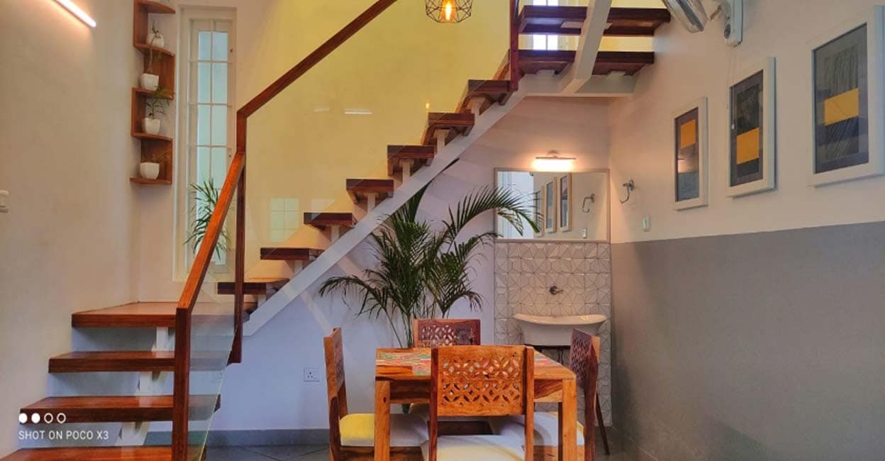 3-cent-kovalam-house-dine-c 3-cent-kovalam-house-dine-c