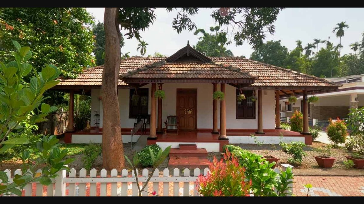 Kerala traditional houses - A Sample Design Entry - Kerala home design and  floor plans - 9K+ house designs