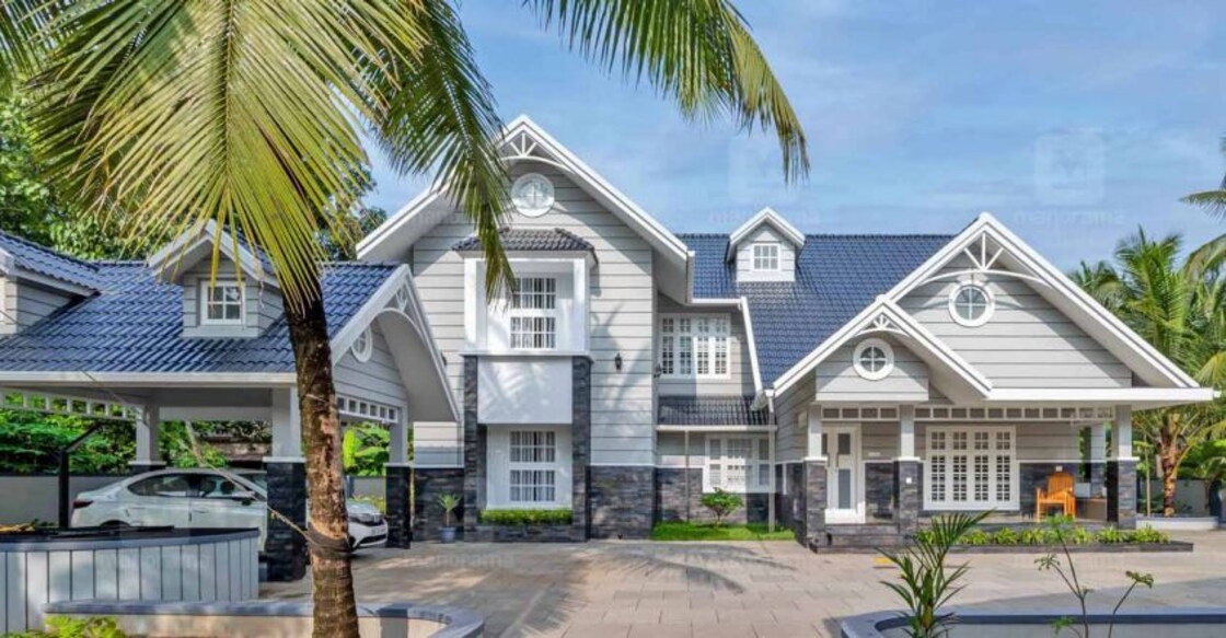 The structure has been built by leaving lots of space in the front so that one could enjoy the view of the elevation.