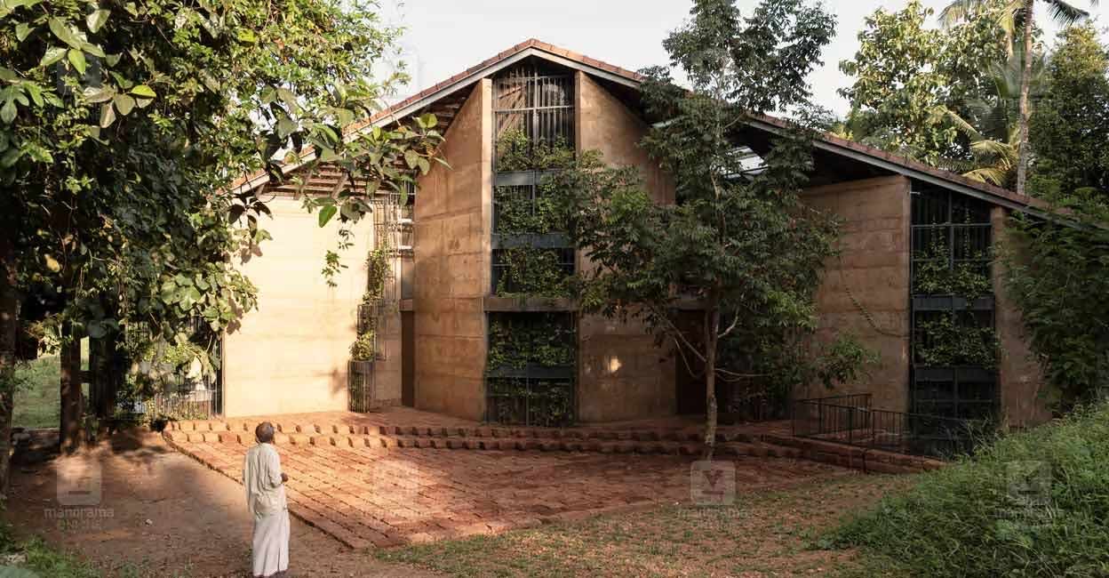 The biggest highlight of the house s an amphitheatre on the tiled roof. Photo: Ajith