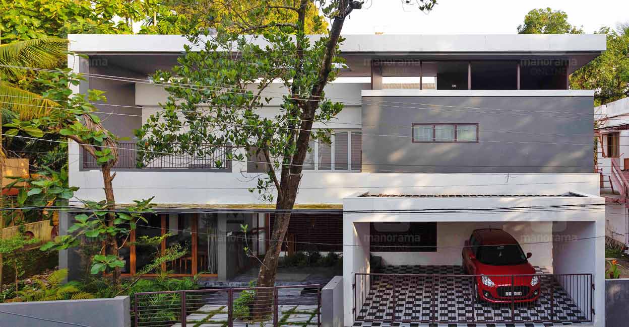 Lots of glass works that lets in natural light by blocking the hot rays have been used in this house. 