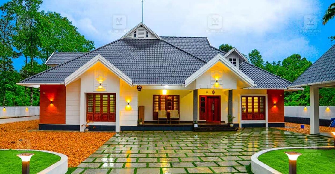 Daylight fills the interiors of the house through the pergola roof of the small courtyard. Photo: Special arrangement