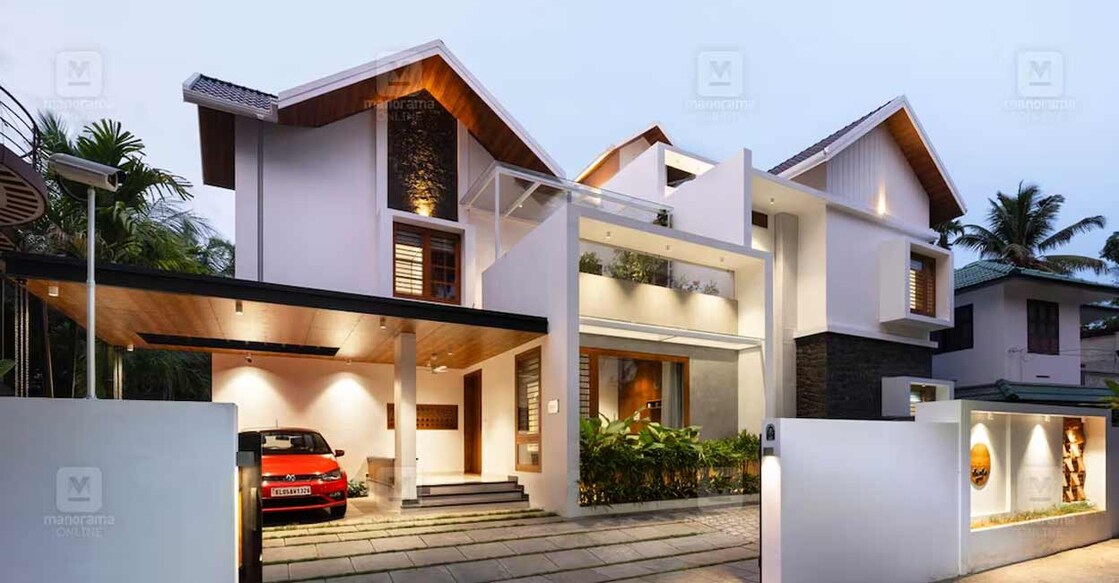 Rectangular-shaped Bangalore stones are paved on the front yard of the house. Photo: Special arrangement