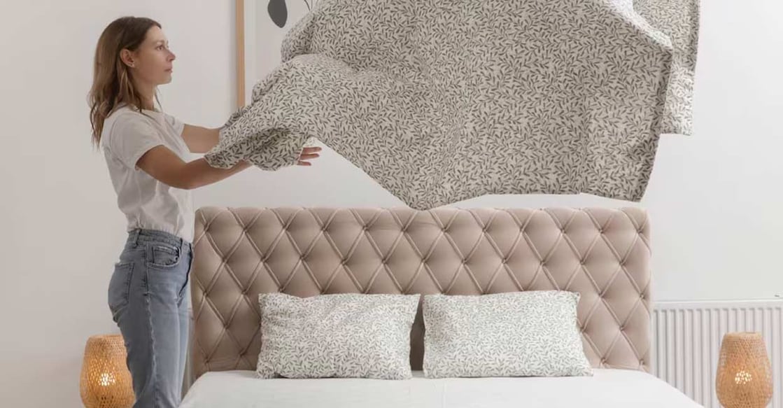 Clean bedsheets are crucial for healthy sleep. Photo credit: triocean/ Shutterstock.com