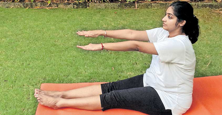 'Vakrasanam' yoga posture 1 'Vakrasanam' yoga posture 1