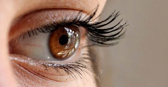 Ayurvedic hacks to keep your eyes healthy