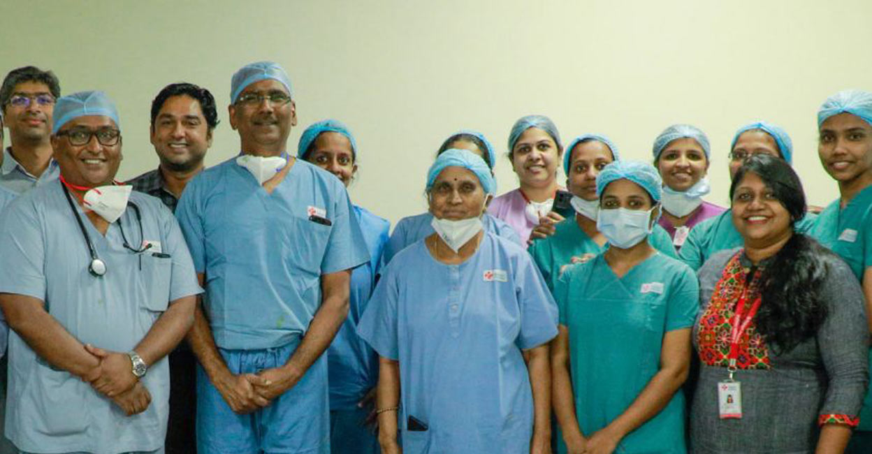 Dr. Murugan Babu (2L in front row) with the orthopaedics team of Rajagiri Hospital in Aluva.