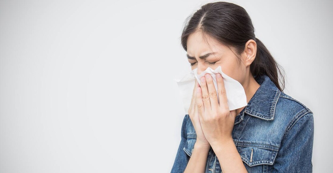 For flu-like infections, symptomatic treatment is administered to patients. PeopleImages/iStock