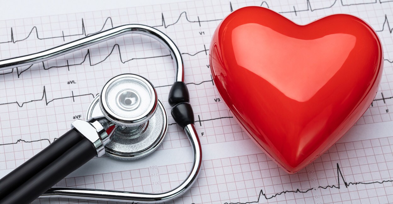 Even with no history of heart disease in your family, do not hesitate to do regular health checkups. Photo: iStock/AndreyPopov