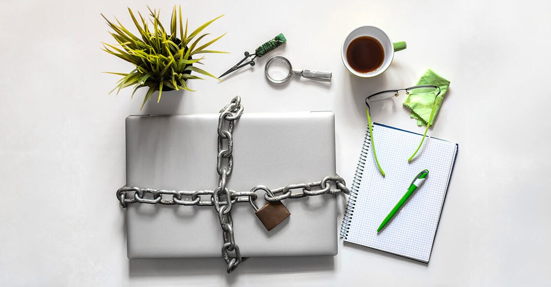 Experts say digital detox can reduce stress, calm you down, and improve health. Photo: iStock/Jossfoto