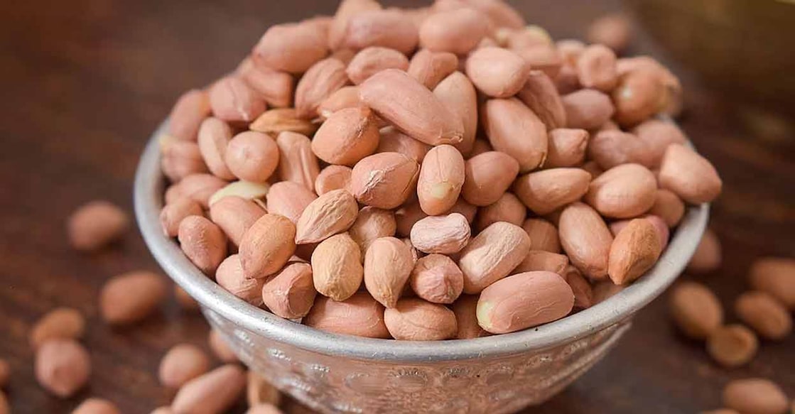 News studies say that including peanuts in our daily diet is good for heart health. Photo:  iStock/Mohammed Sohail Khan