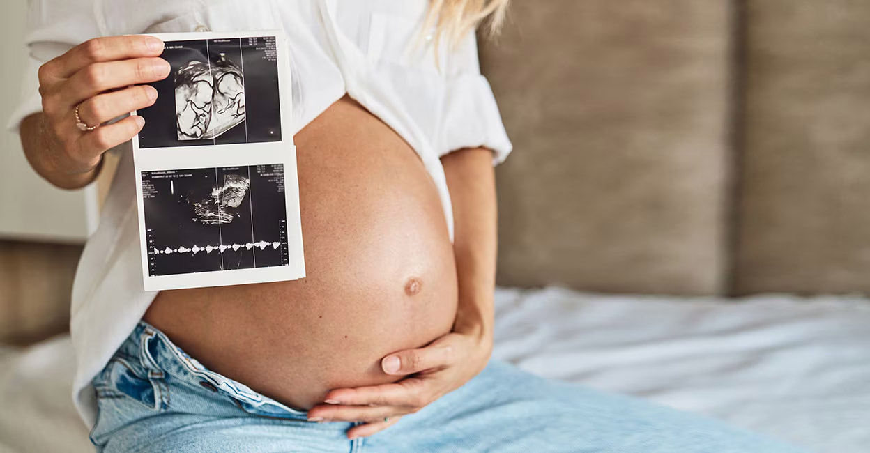 Superfecundation happens when a woman releases more than one egg or ova in the same menstrual cycle. Photo: iStock/SanyaSM
