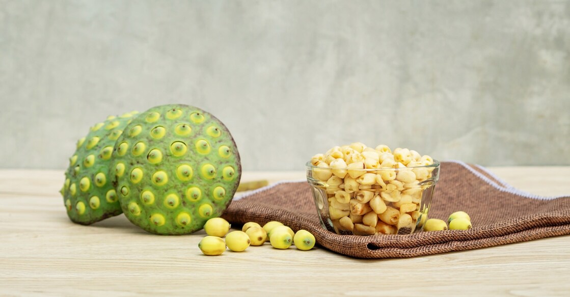 You should access quality, organic lotus seeds from reputable sources to incorporate into your weight loss diet. Photo: iStock/Bebenjy