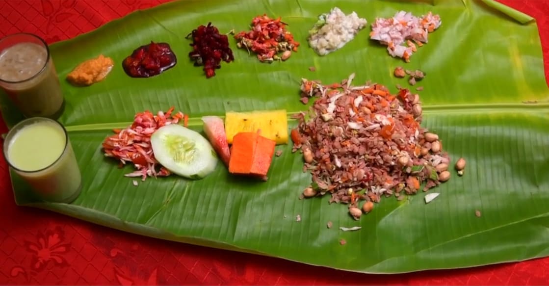 A raw Onasadya comprises dishes like uncooked payasam, raw veggie salad, sprout salad, rice flakes and corn flakes instead of the regular items. Photo: Manorama