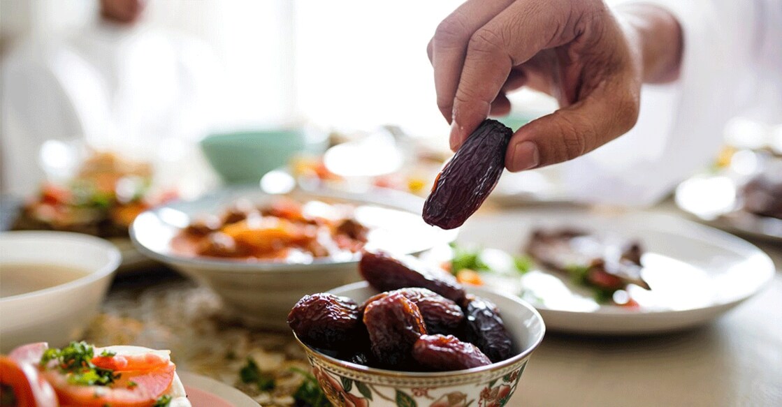 Buffets are logical additions to weddings or other events as they save time and space. Photo: iStock/Rawpixel 