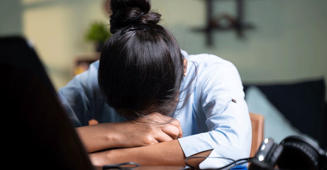 Certain medicines, alcohol addiction and drug abuse, can be the reasons for hypersomnia. Photo: iStock/lakshmiprasad S