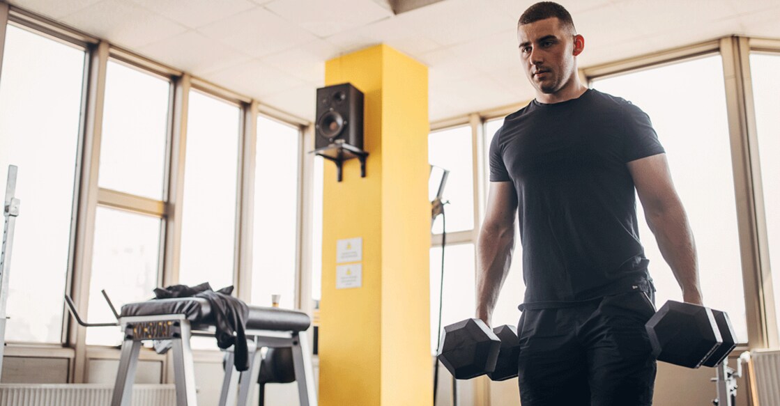 ll you need to perform is carry some heavy, challenging-yet-manageable weights in your hands and walk for around 30 seconds, with a proper grip and posture.  Photo: iStock/Hirurg