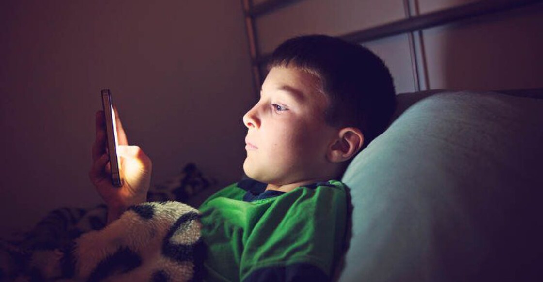 Your kid addicted to mobile phone? Note these points
