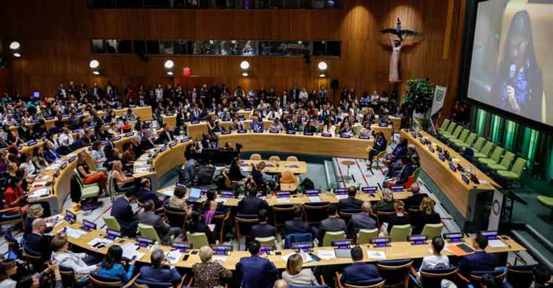 UNITED NATIONS, Sept. 21, 2019 (Xinhua) -- Photo taken on Sept. 21, 2019 shows the United Nations Youth Climate Summit held at the UN headquarters in New York, Sept. 21, 2019. UN Secretary-General Antonio Guterres on Saturday said he saw a change in the momentum of global climate action thanks to the ongoing youth movement. (Xinhua/Li Muzi/IANS)