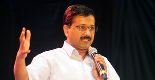 Kejriwal announces solution to stubble burning for Delhi farmers