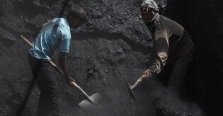 Illegal coal mine collapses near Dhanbad; 3 dead, several trapped