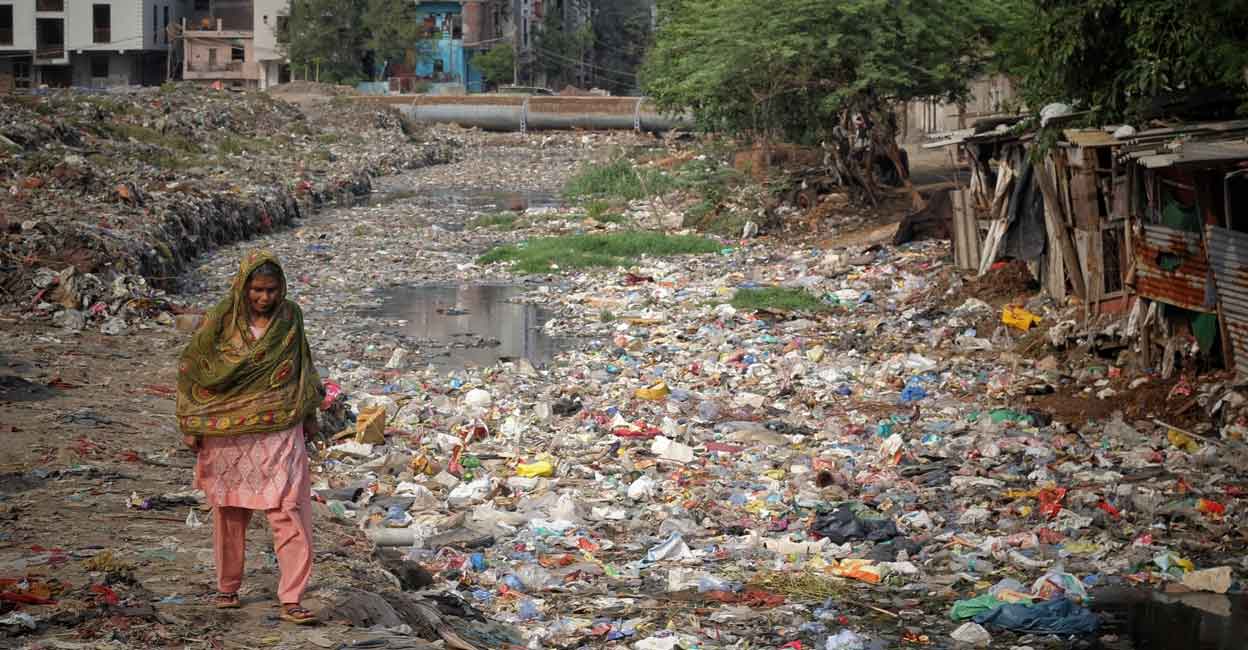 Microplastics found in aquifers near waste dumpyards of ...