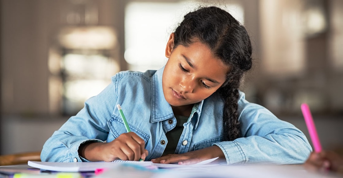 Representative photo of a girl studying: Ground Picture / Shutterstock