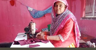 Solar power saves the day for entrepreneurs in this waning coal belt