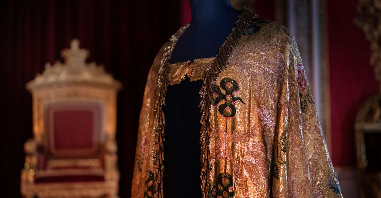 BRITAIN-ROYALS-CORONATION-VESTMENTS A view of the detail of the Imperial Mantle, which forms part of the Coronation Vestments. Photo: Victoria Jones/Pool via Reuters