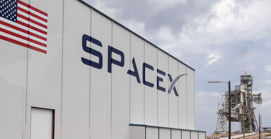 SpaceX building at Cape Canaveral, Kennedy Space Center, Florida. Photo: L Galbraith / Shutterstock