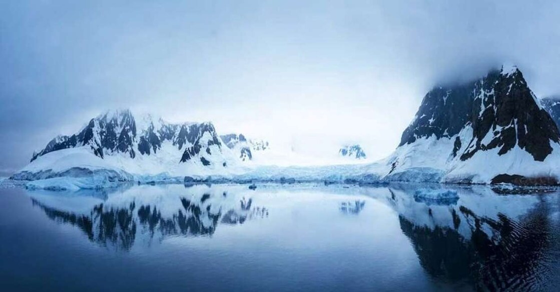 As per the Antarctic Treaty, special permission is required to enter these protected zones. Photo: Twitter/@RachelSTWood