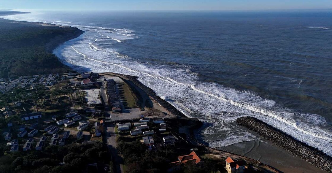 This aerial picture shows coastline along the Atlantic Ocean in L'Amelie in Soulac-sur-Mer, southwestern France. Represenative photo: Christophe Archambault / AFP