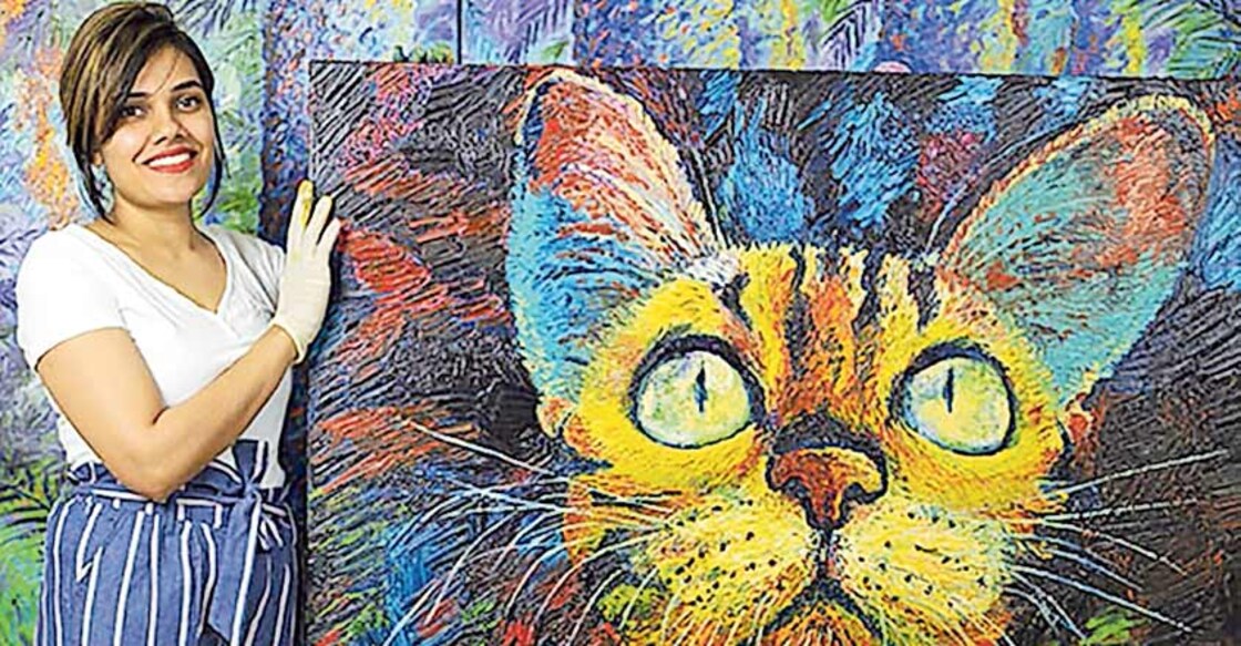 Success on her fingertips: This Thrissur woman is winning accolades for her painting
