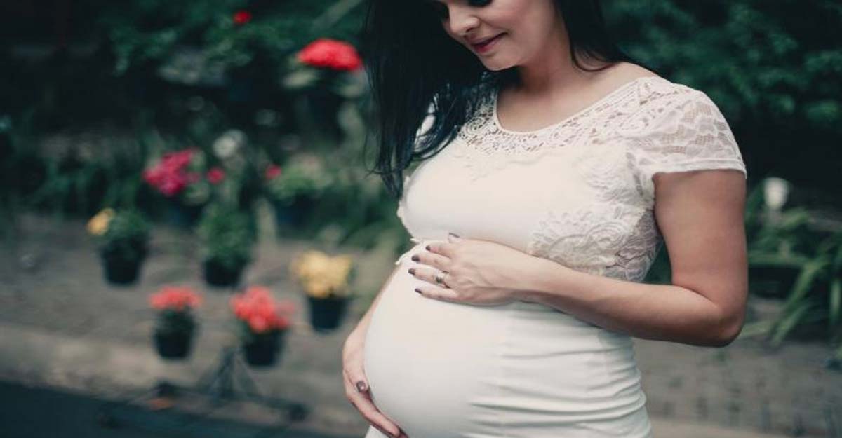 pregnant woman pregnant woman