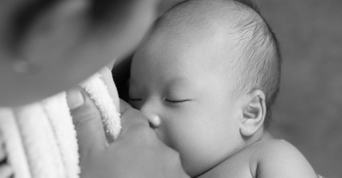 World Breastfeeding Week: 10 essential nutrition tips for mothers World Breastfeeding Week: 10 essential nutrition tips for mothers
